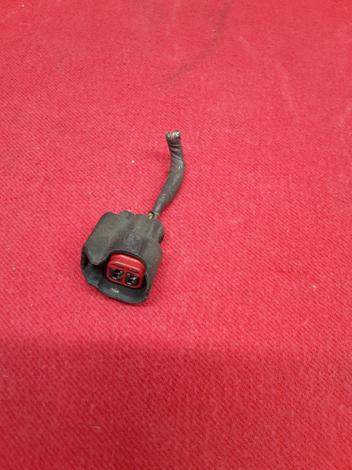 2001 2002 2003 2004 Ford Escape 3.0L V6 Fuel Injector PIGTAIL WIRE CONNECTOR
