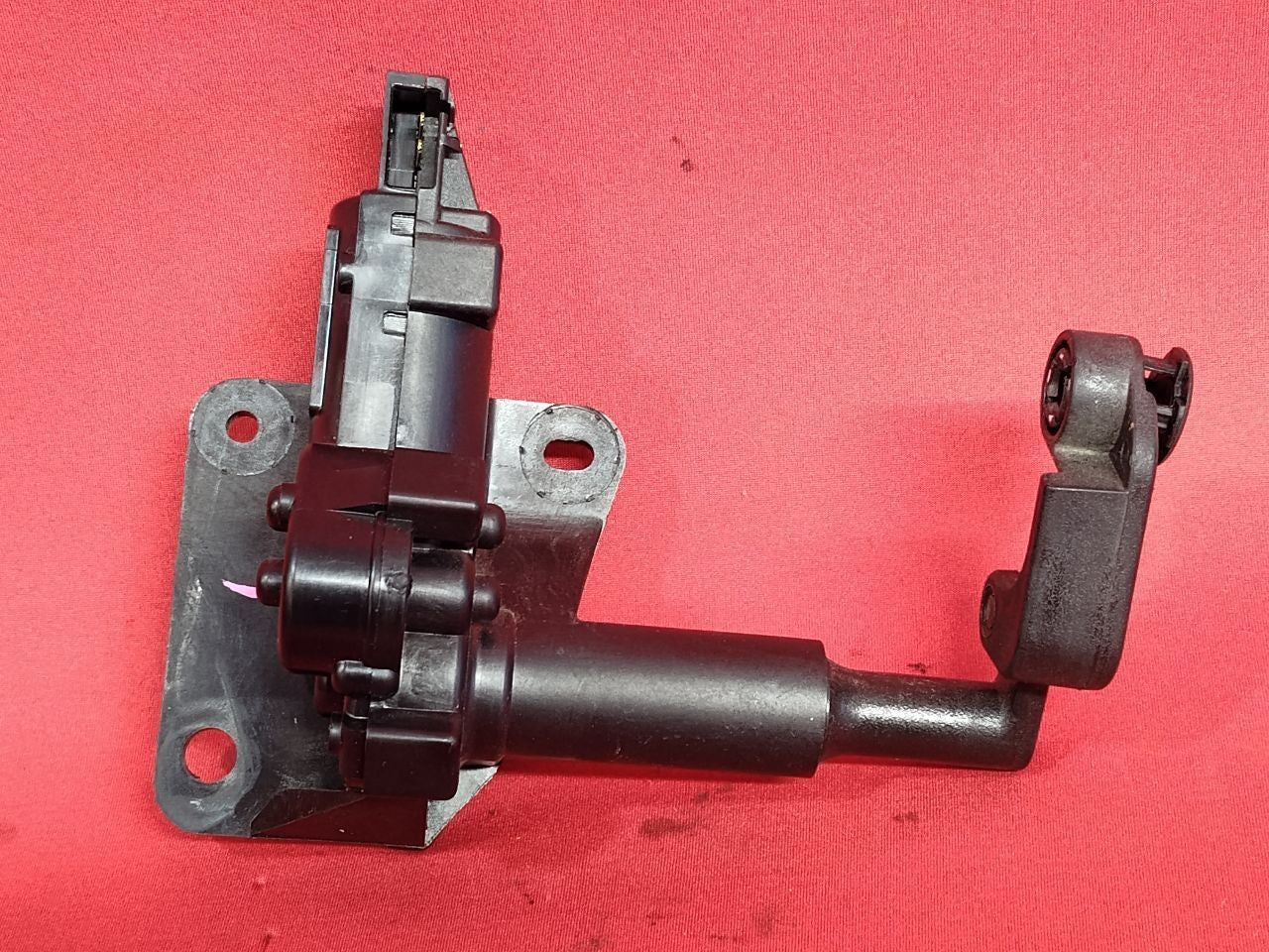 2001-2020 Chrysler Dodge Van LEFT REAR Quarter Panel Vent Window Actuator Motor