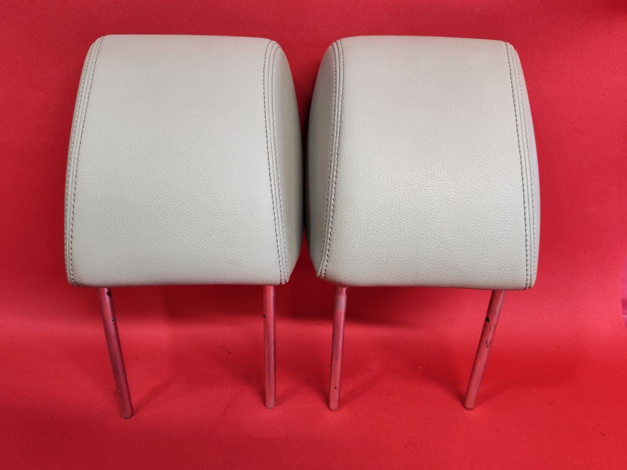 2010-2016 Land Rover LR4 V8 Front Seat Headrest Set Almond TAURUS Leather