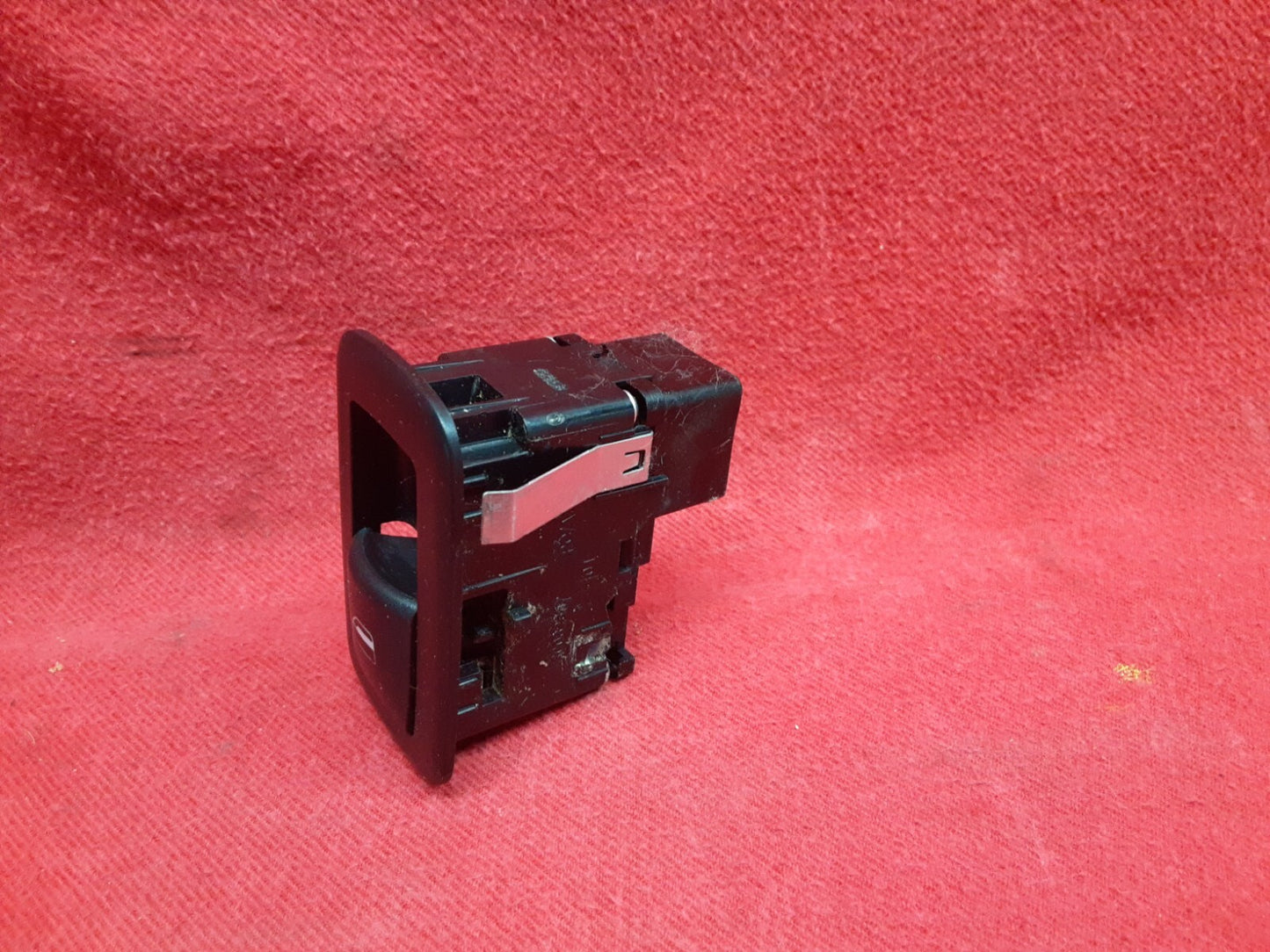 2011 - 2016 Dodge Journey & Ram REAR Left or Right Window Switch 68080842AA