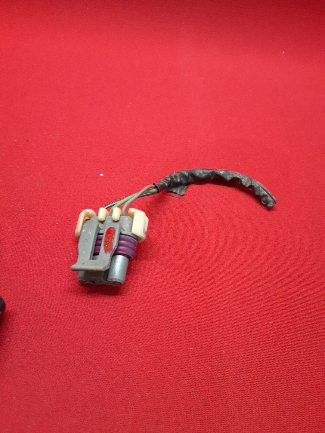 1999 GM Cavalier Sunfire 2.4L Throttle Body Assembly Pigatils 17113584