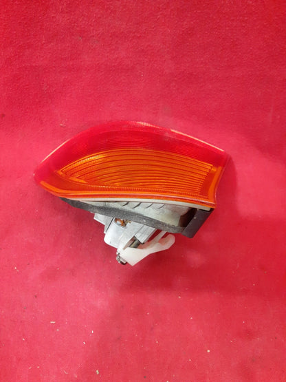 BMW - E46 325i Passenger / Right Tail Light Lamp SW / Wagon - 63216905628