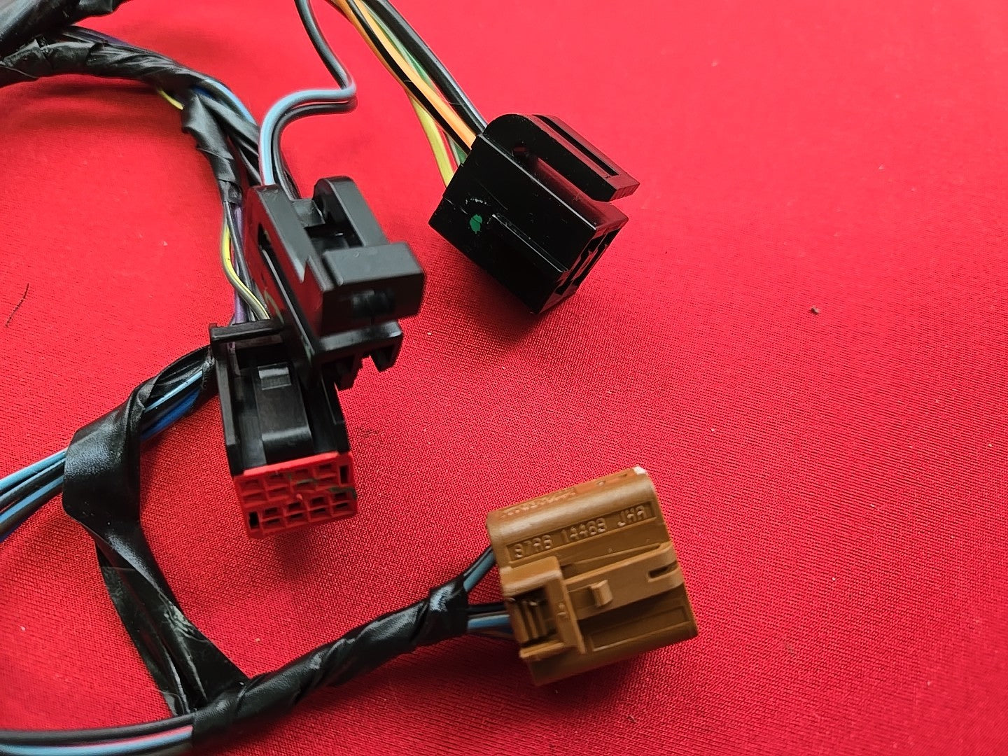 2001-2004 Mazda Tribute 01-07 Escape / Mariner HVAC A/C Climate - PIGTAIL WIRES