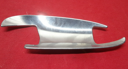 2012 Mercedes C300 C-Class RIGHT SIDE Front or Rear Chrome Door Handle Insert