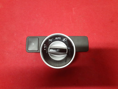 2010 - 2020 Mercedes C-Class E-Class G-Class Headlight Headlamp Switch Bezel