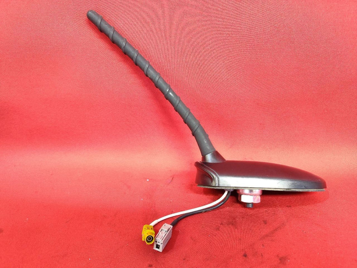 2010-2013 Kia Soul Roof Antenna w/ Mast Bluetooth + Satellite 96250-2K000
