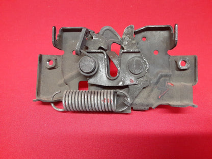 2007 - 2012 Mazda CX-7 Hood Latch Lock Bonnet without Alarm EG21-56-620A