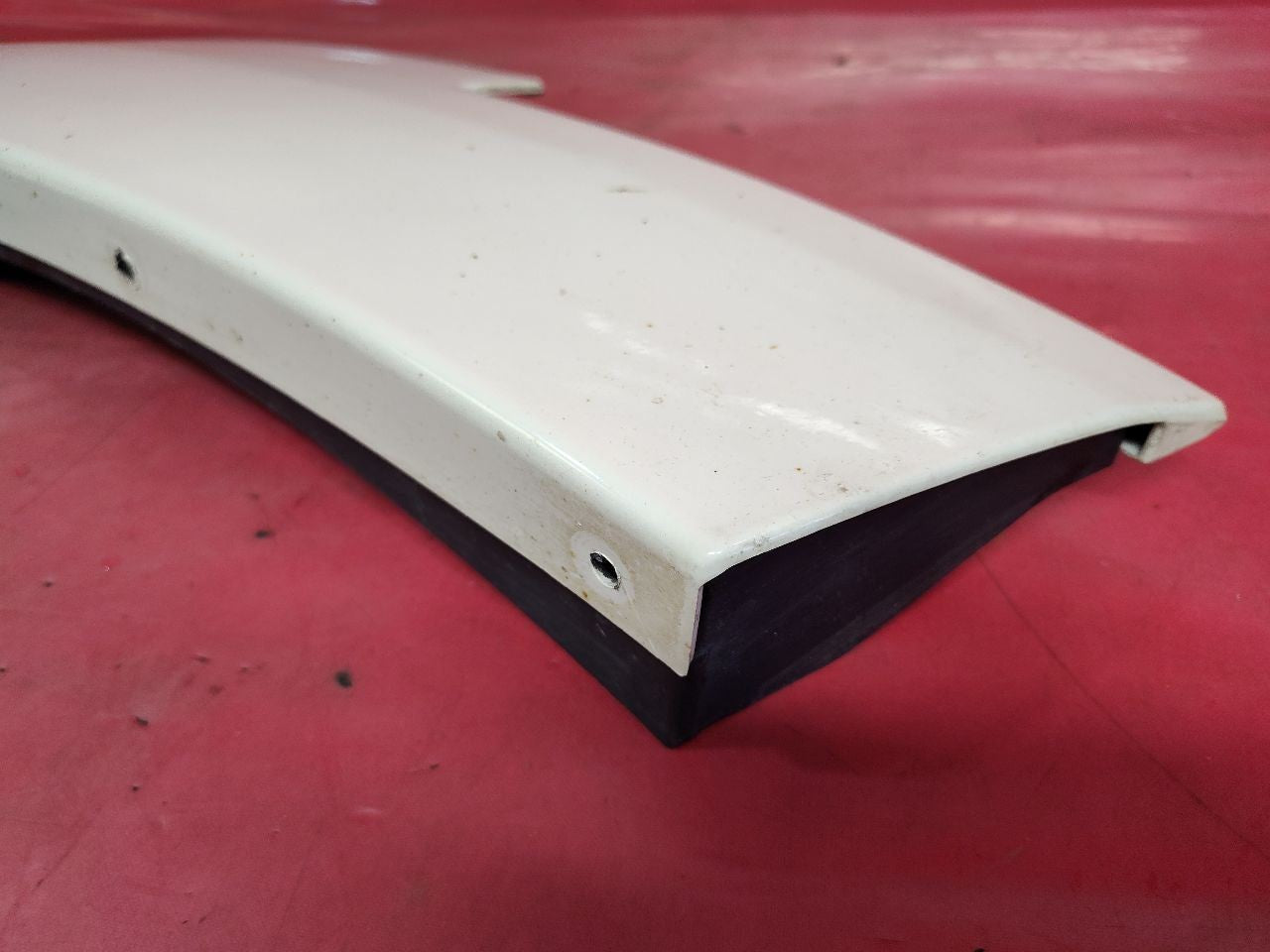 2008-2012 Jeep Liberty REAR RIGHT PASSENGER Forward Door Mounted Wheel Arch Trim