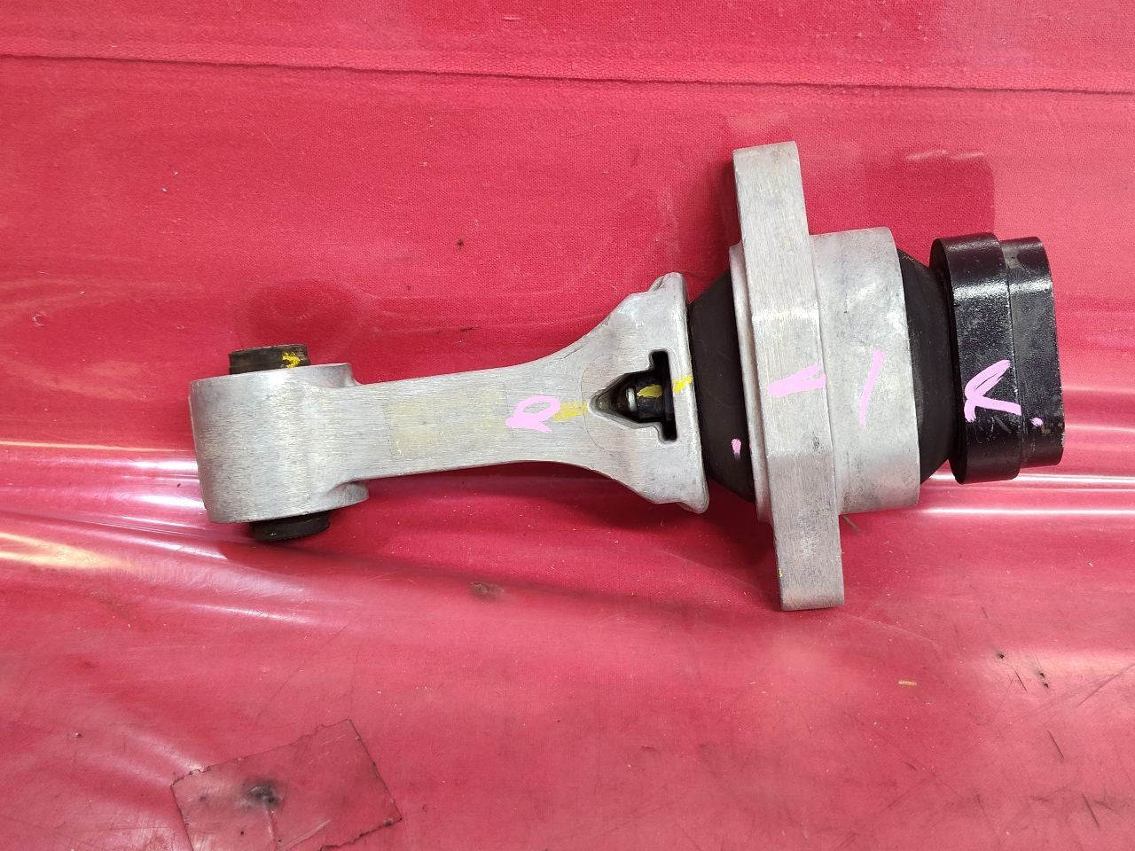 2019-2024 Kia Forte 2.0L Front Engine Mount Support Torque Rod - 68k Miles