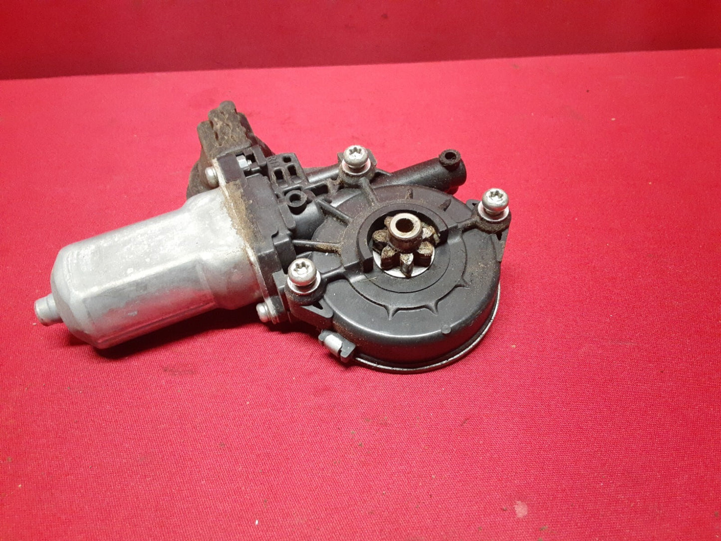 2003 - 2021 Toyota Scion FRONT RIGHT or LEFT REAR Window Motor 85710-35180