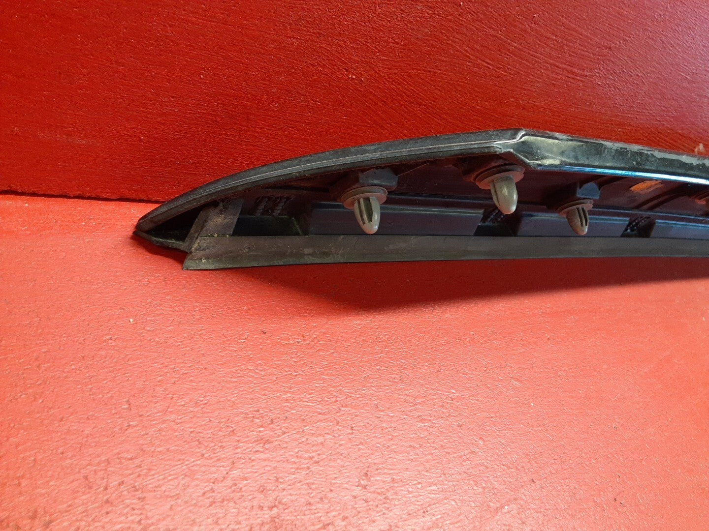 2010 2011 Kia Soul LEFT DRIVER SIDE EXTERIOR Trim Pillar 86171-2K000