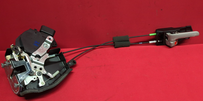 2001 - 2007 REAR RIGHT Door Latch Lock Actuator Assembly w/ Cables 69050-48030