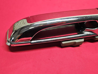 2005 - 2010 Jeep Grand Cherokee RIGHT Rear/Front Exterior Door Handle Chrome