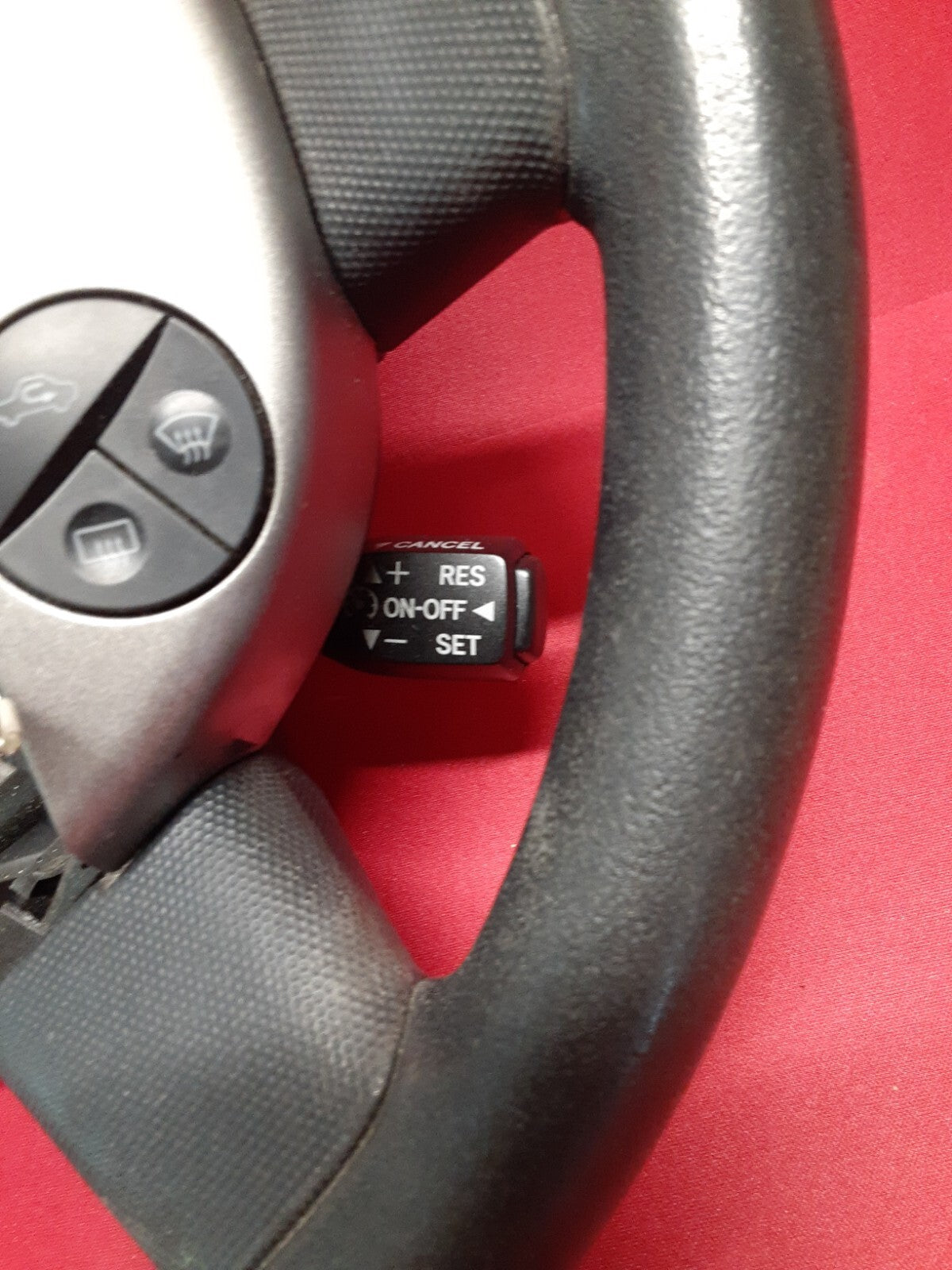 2004 - 2009 Toyota Prius Basic Control Steering Wheel Black 45100-47071-C0