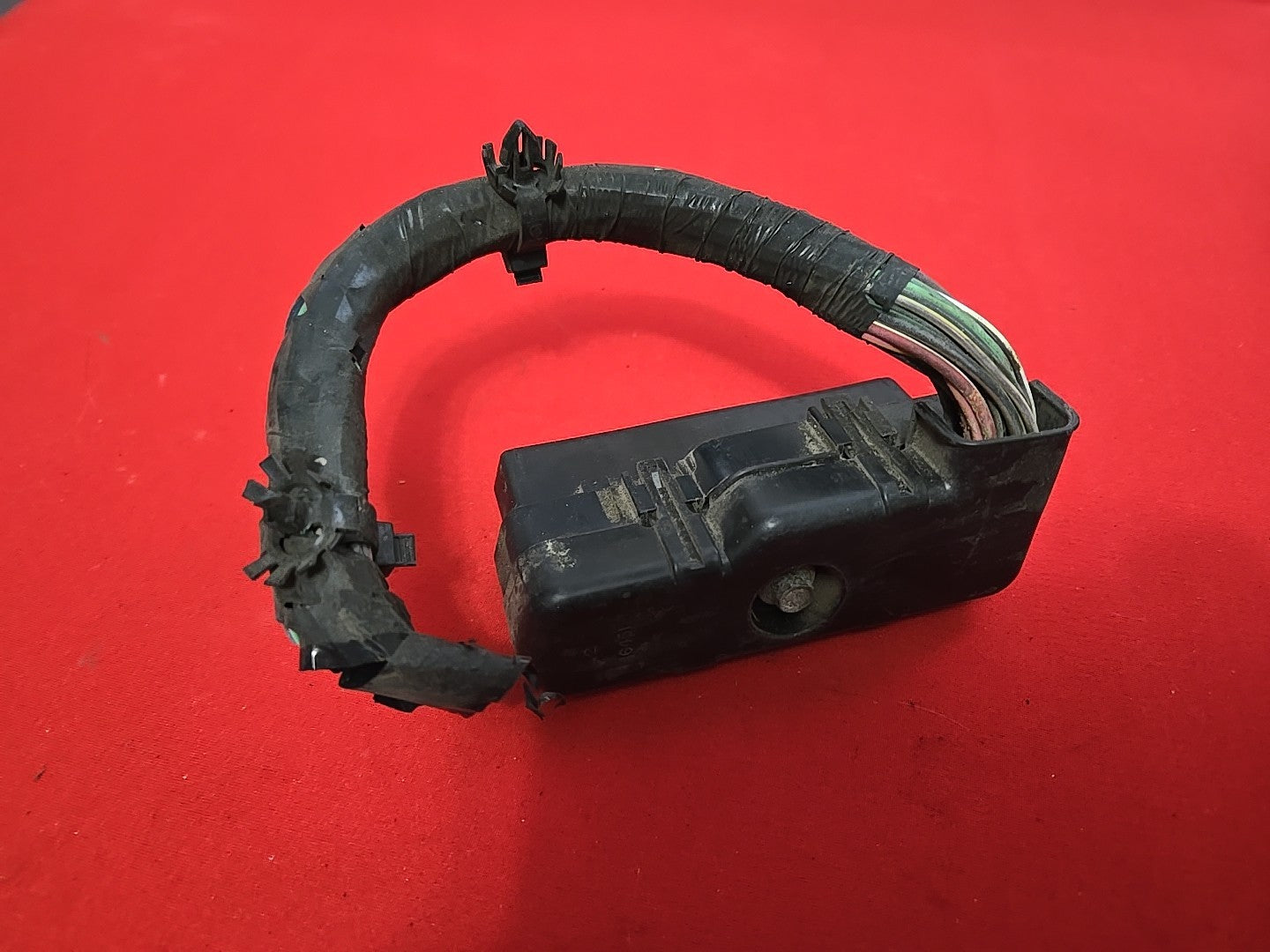2003 2004 Jeep Grand Cherokee 5-Spd Auto Transmission Control Module - PIGTAIL
