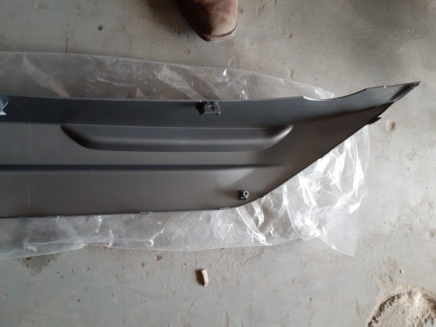 2018-2021 Hyundai Kona Skid Plate Bumper Molding 86671-J9000