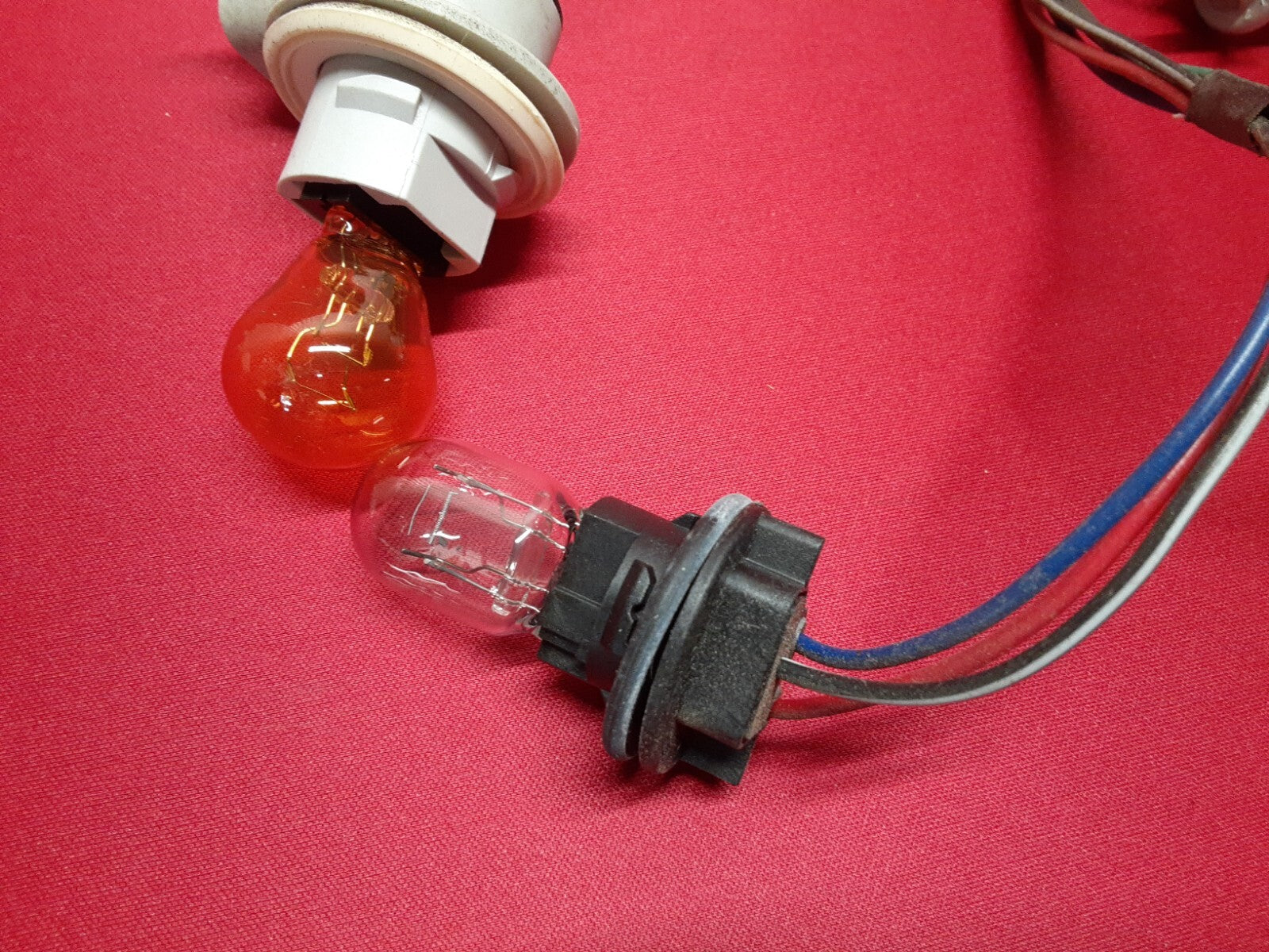 2012 - 2016 Chevrolet Sonic Tail Light / Lamp - Driver Side - PIGTAIL / WIRING
