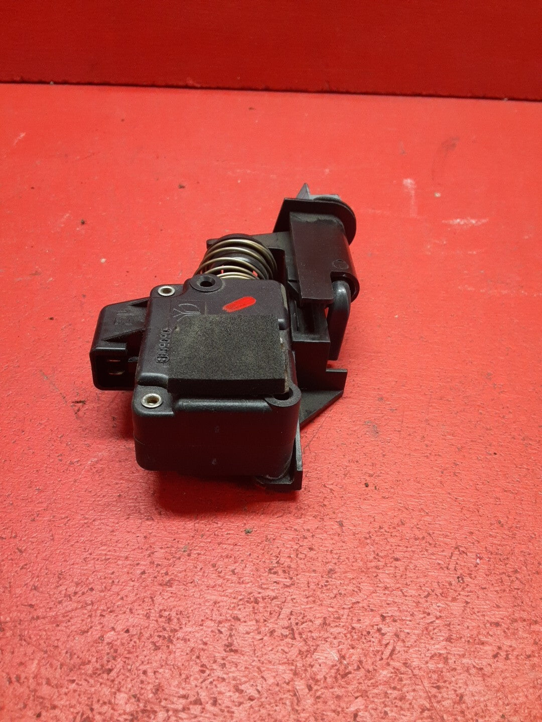 1995-2003 Jaguar XK KJ Venden Fuel Filler Door Latch Lock Actuator HNA3093AB