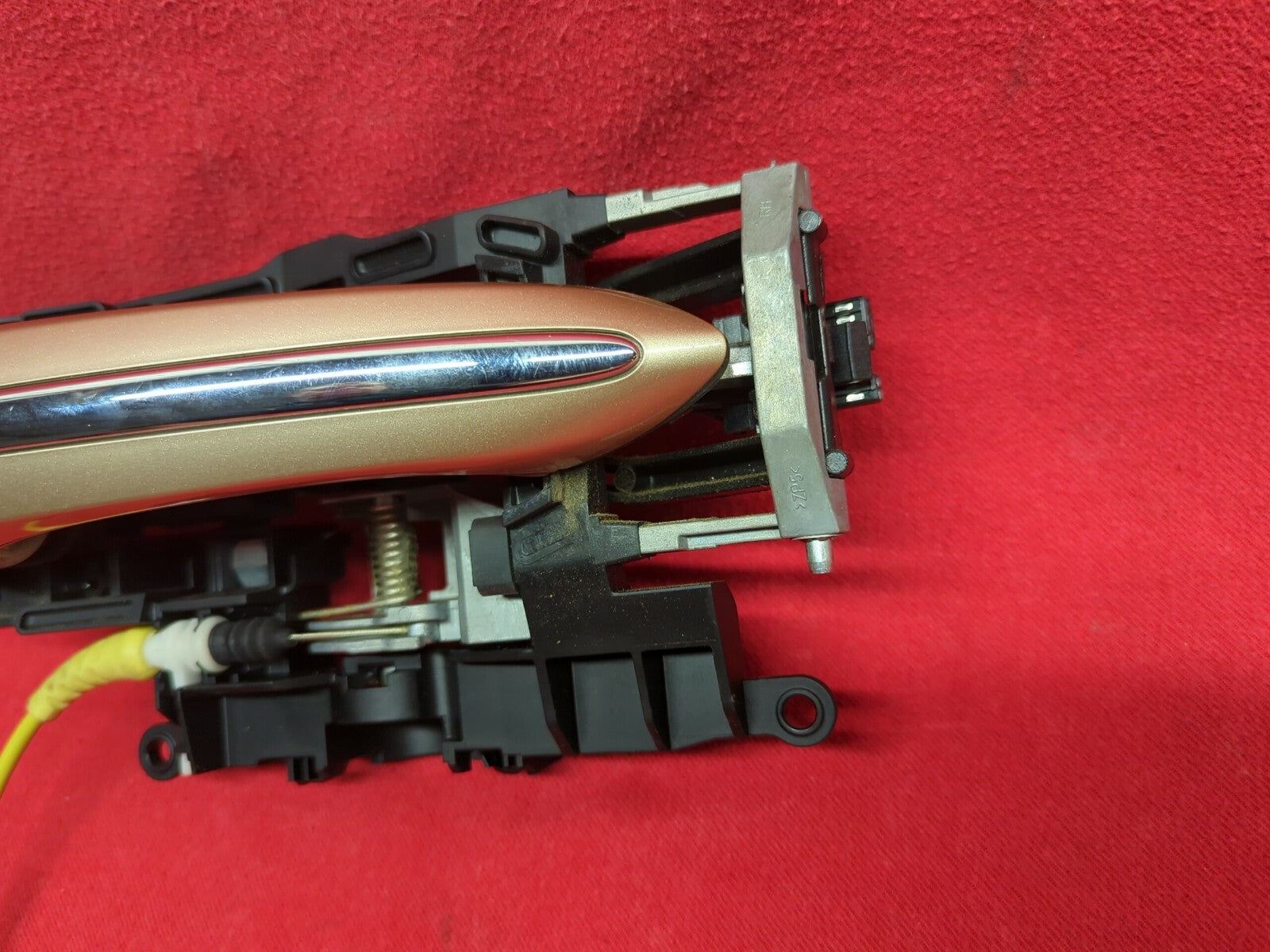 2010 - 2017 BMW 5 Series GT REAR RIGHT PASSENGER Door Handle A84 Milano Beige