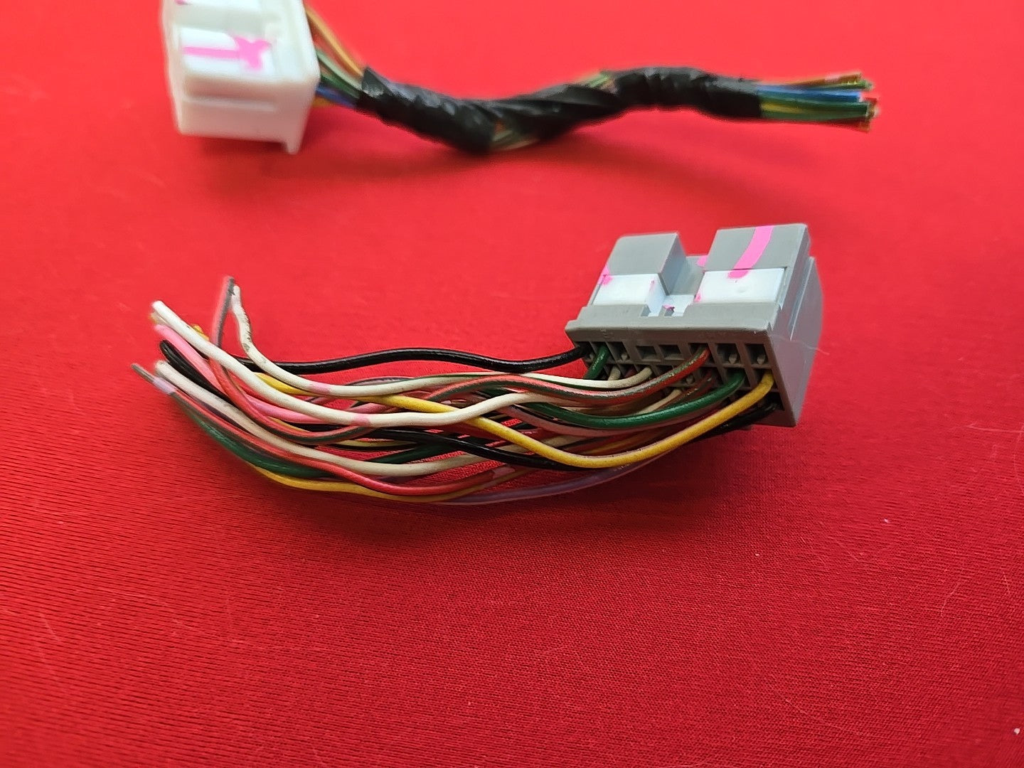 2000 2001 Nissan Maxima 3.0L V6 Auto Transmission Control Module TCM - PIGTAILS