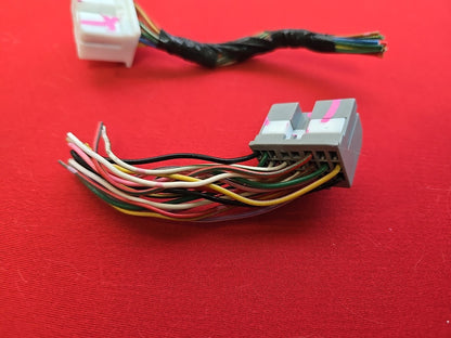 2000 2001 Nissan Maxima 3.0L V6 Auto Transmission Control Module TCM - PIGTAILS