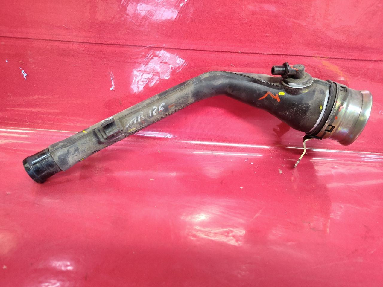 2002-2006 Mini Cooper Base / S Petrol Gas Tank Fuel Filler Neck Hose Tube