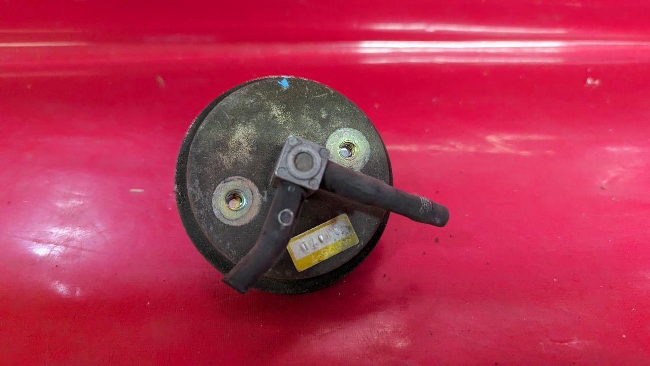 1984-2004 Nissan 1996-2000 Infiniti EGR Vacuum Back Pressure Valve Controller