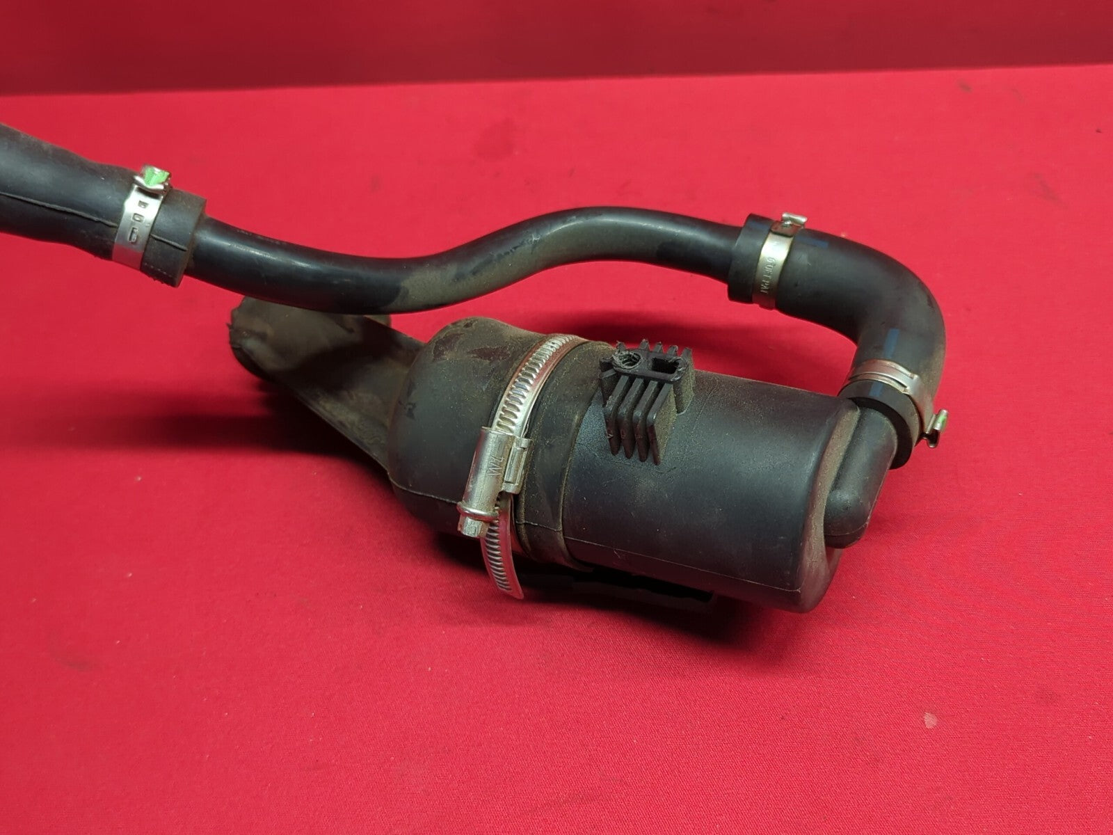 2003 - 2012 - Maserati Quattroporte - Fuel Gas Pump Reservoir / Canister