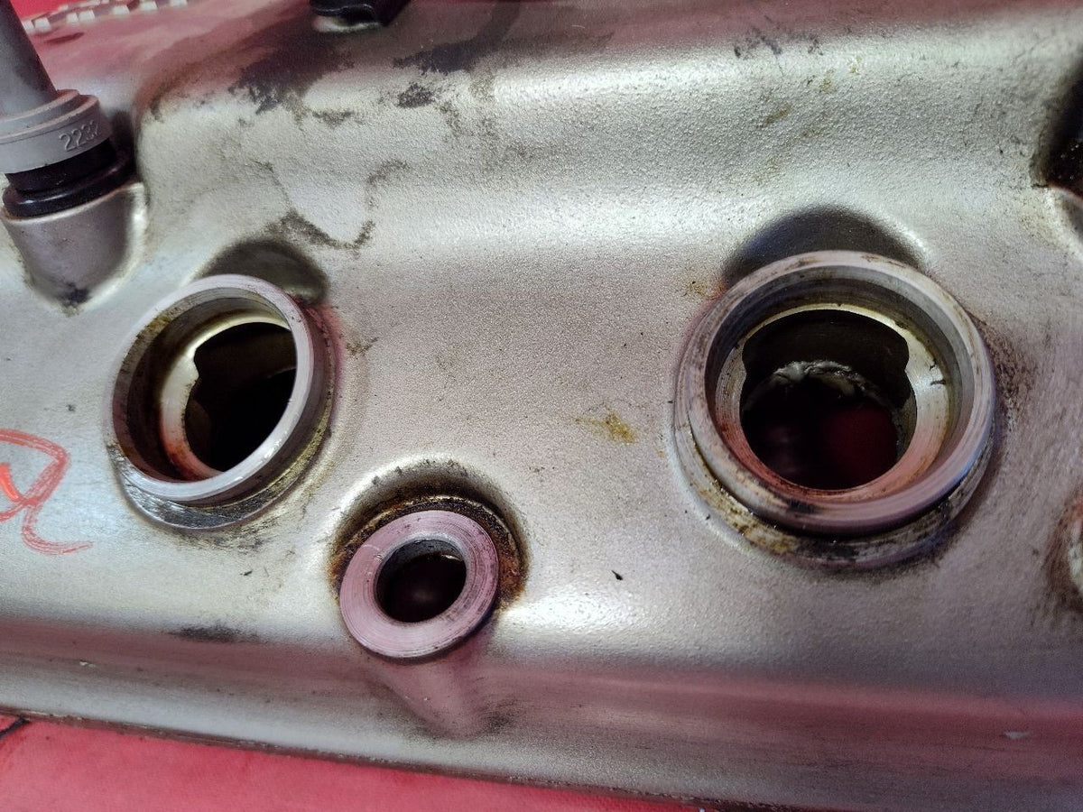 1996 1997 Honda Accord 4-Cylinder Head Valve Rocker Cover 12310-P0J-A01