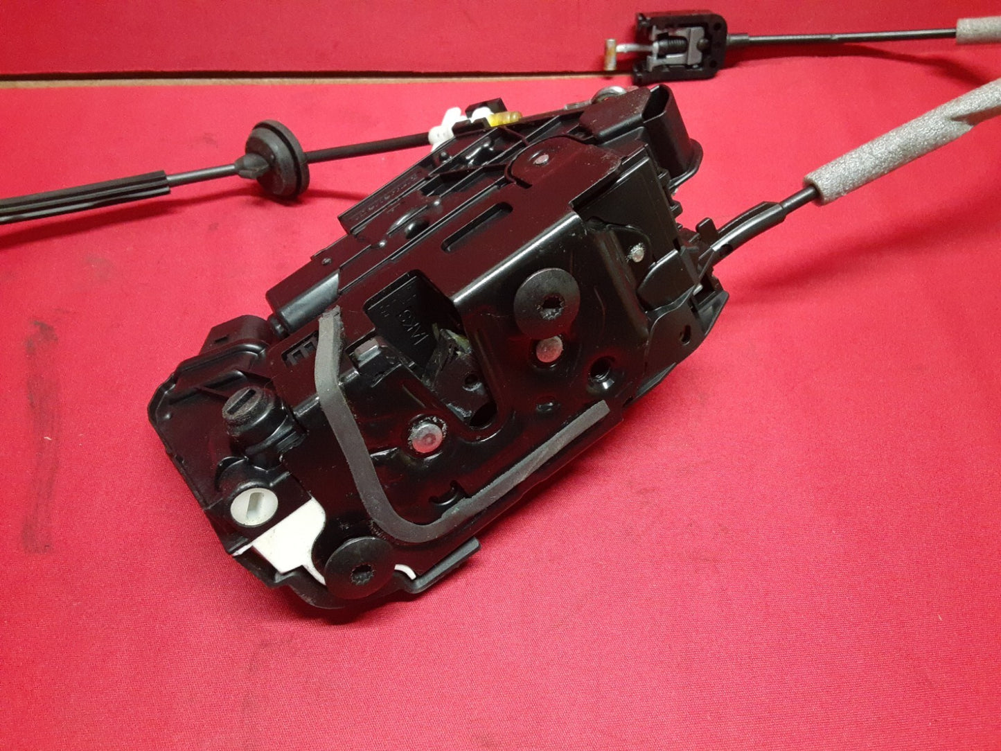 2009 - 2012 VW Tiguan / CC REAR LEFT DRIVER Door Latch Lock Actuator 5N0839015E
