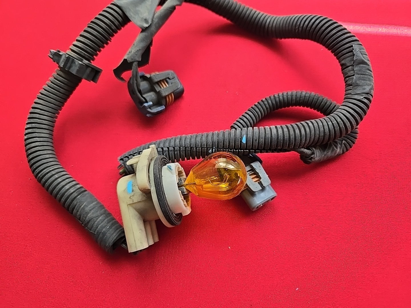 1995-1999 Oldsmobile Aurora RIGHT PASSENGER Headlight Lamp - PIGTAIL WIRES ONLY