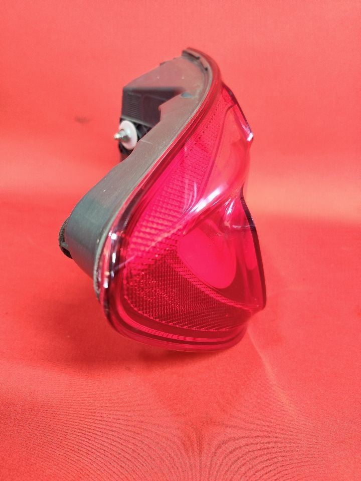 2011-2013 BMW 528i 535i 550i LEFT DRIVER Outer Quarter Tail Light Lamp LED
