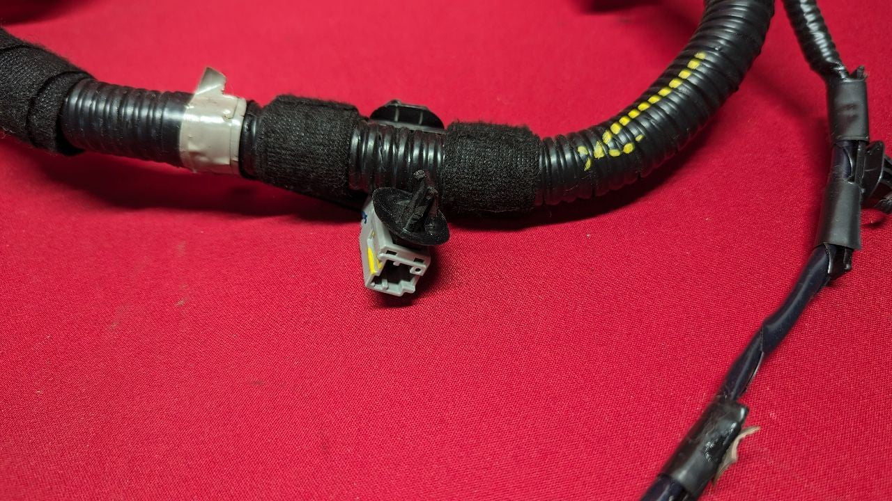 2011-2013 Infiniti QX56 Liftgate Hatch Wiring Harness POWER Operated Gate