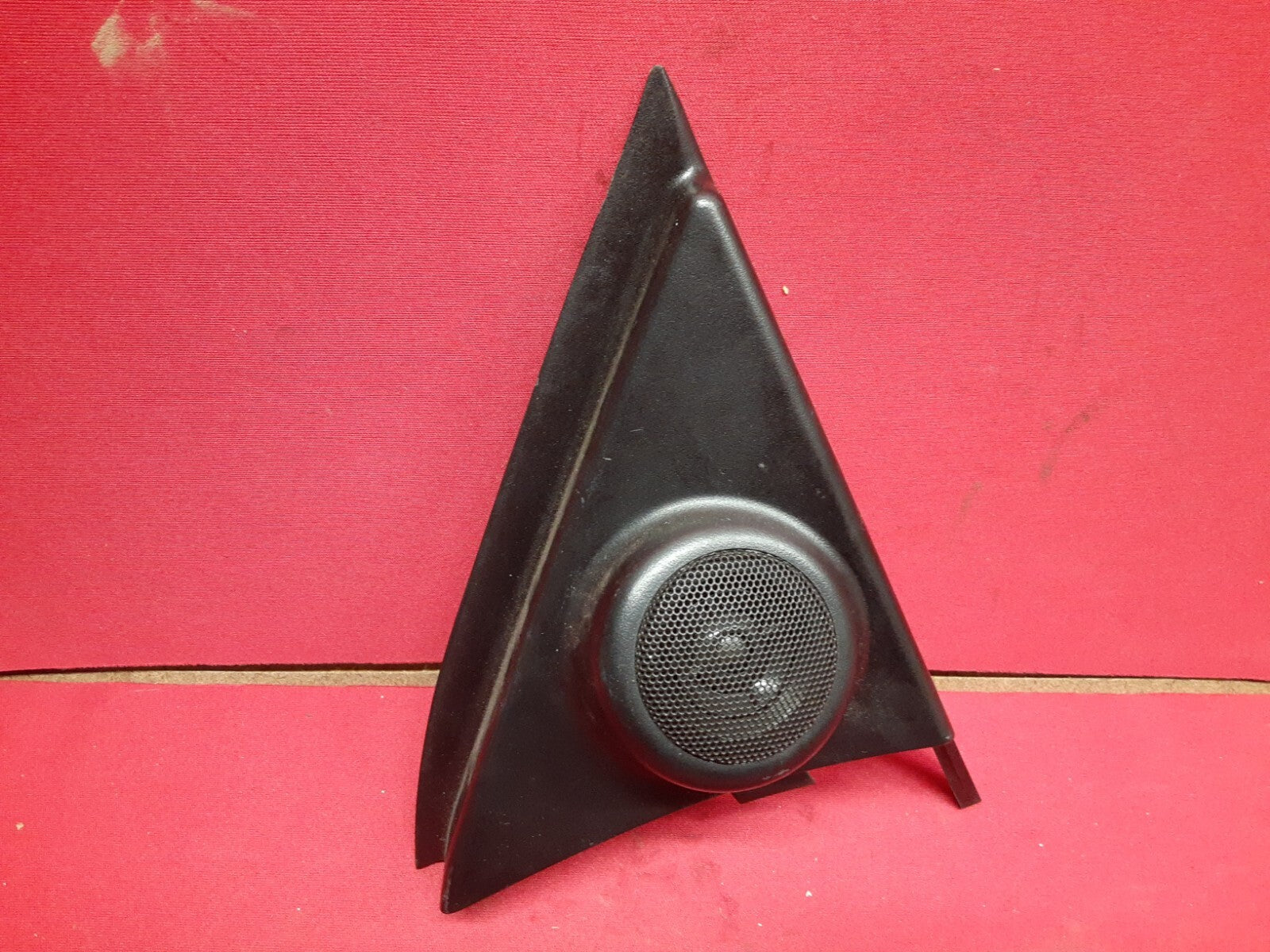 2003 - 2009 Kia Sorento RIGHT Door Pillar Tweeter Speaker & Cover 96380-3E500