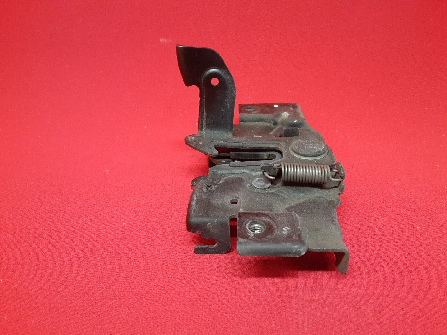 2007 - 2012 Mazda CX-7 Hood Latch Lock Bonnet without Alarm EG21-56-620A