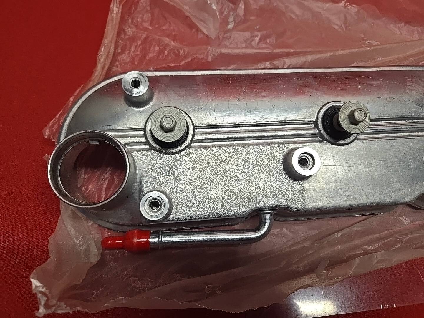 1999 - 2010 GM General Motors Right Side V8 Valve Cover w/ Gasket NEW OEM