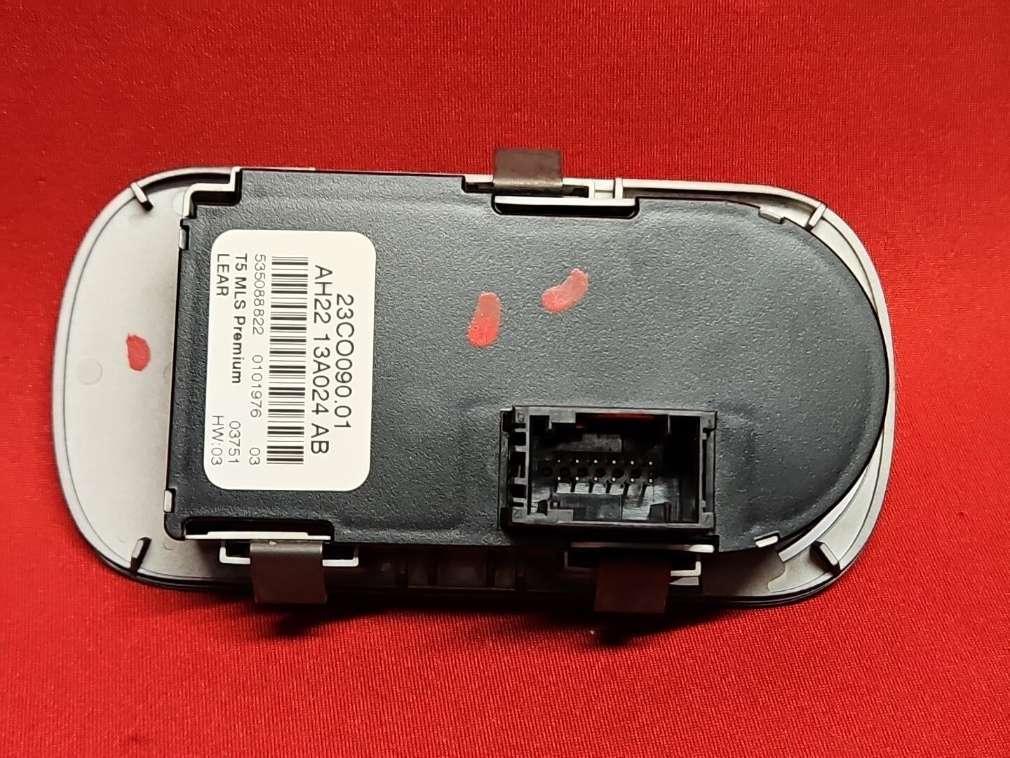 2010 - 2016 Range Rover Headlight Switch w/ Auto Headlamps & Fogs LR010876