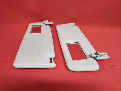 2009-2017 VW Volkswagen Tiguan Sun Visor Shade SET Grey Cloth Illuminated