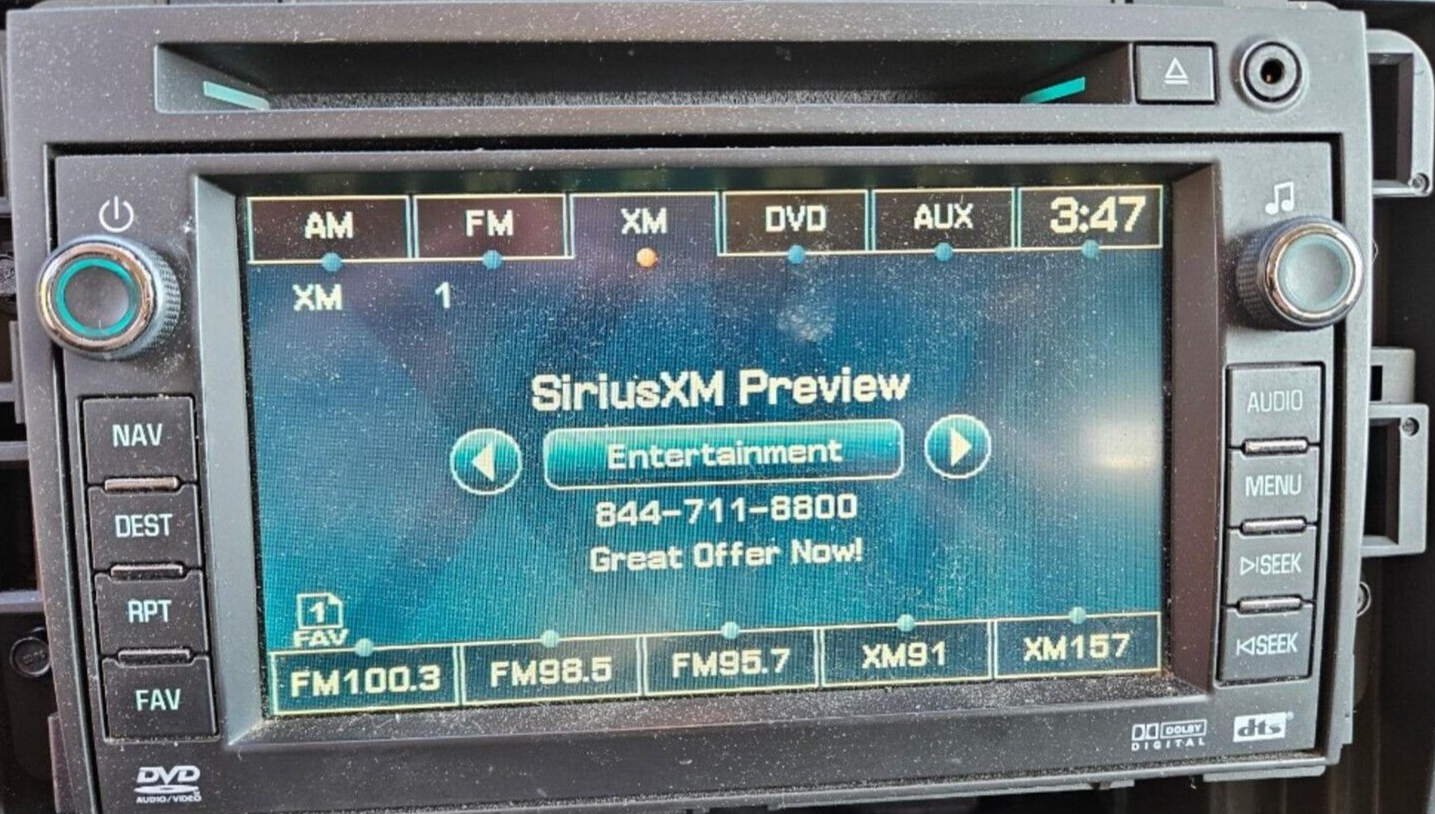 08 09 GM Chevrolet Tahoe Hybrid Navigation/CD / Radio / AM /FM Receiver