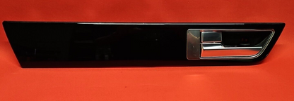 2010 - 2013 Range Rover Sport LEFT REAR DRIVER Interior Door Trim w/ Handle READ