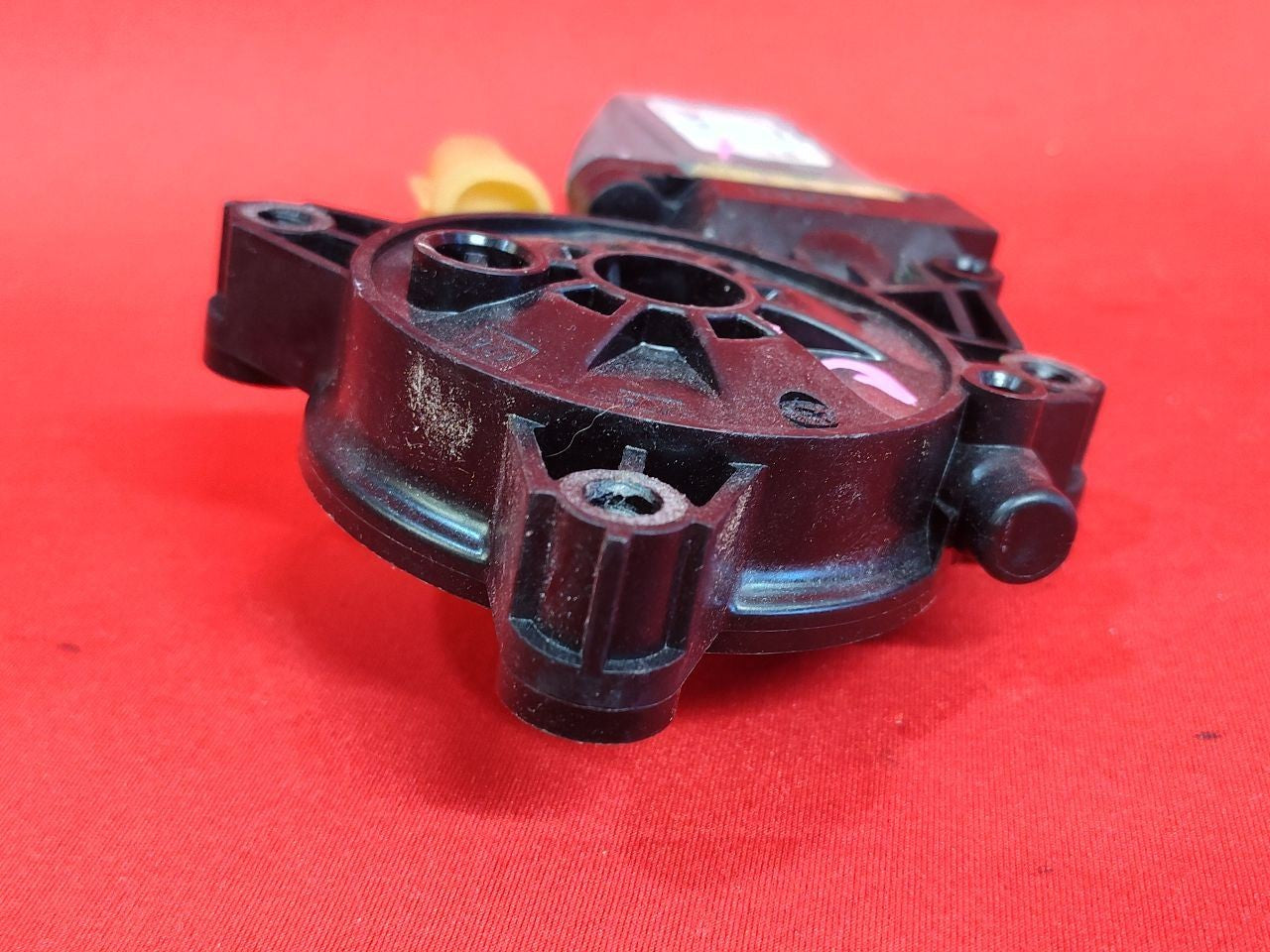 2019-2024 Kia Forte FRONT LEFT DRIVER Power Window Motor 82450-M6010