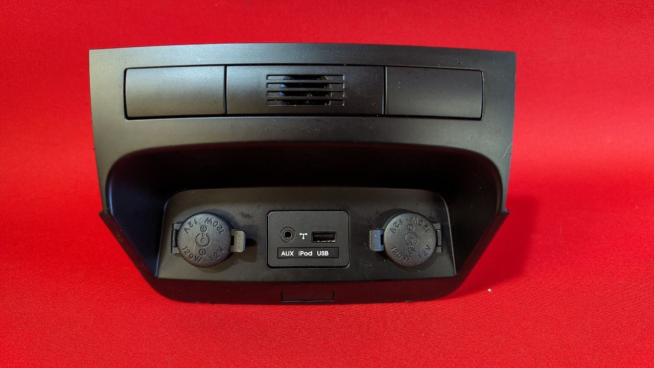 2011 Kia Sorento Center Dash Auxiliary USB Port Dual 12v Plug Trim Bezel Black