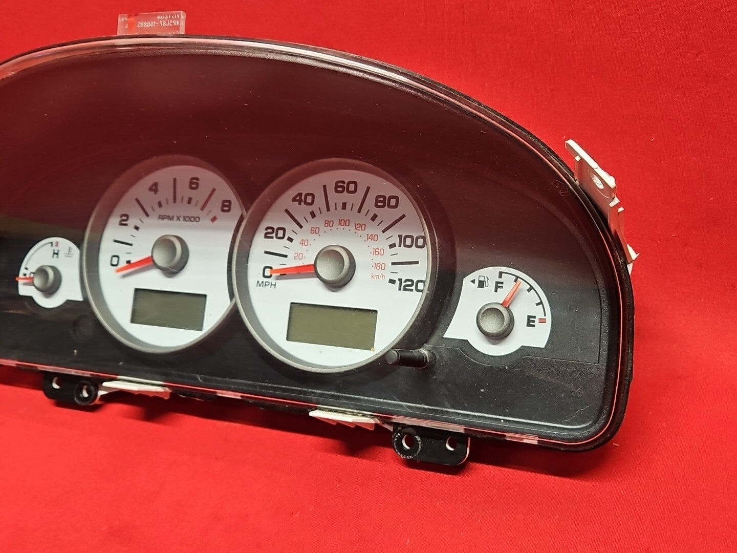 2006 2007 Ford Escape Speedometer Instrument Cluster 	6L8Z-10849-RA