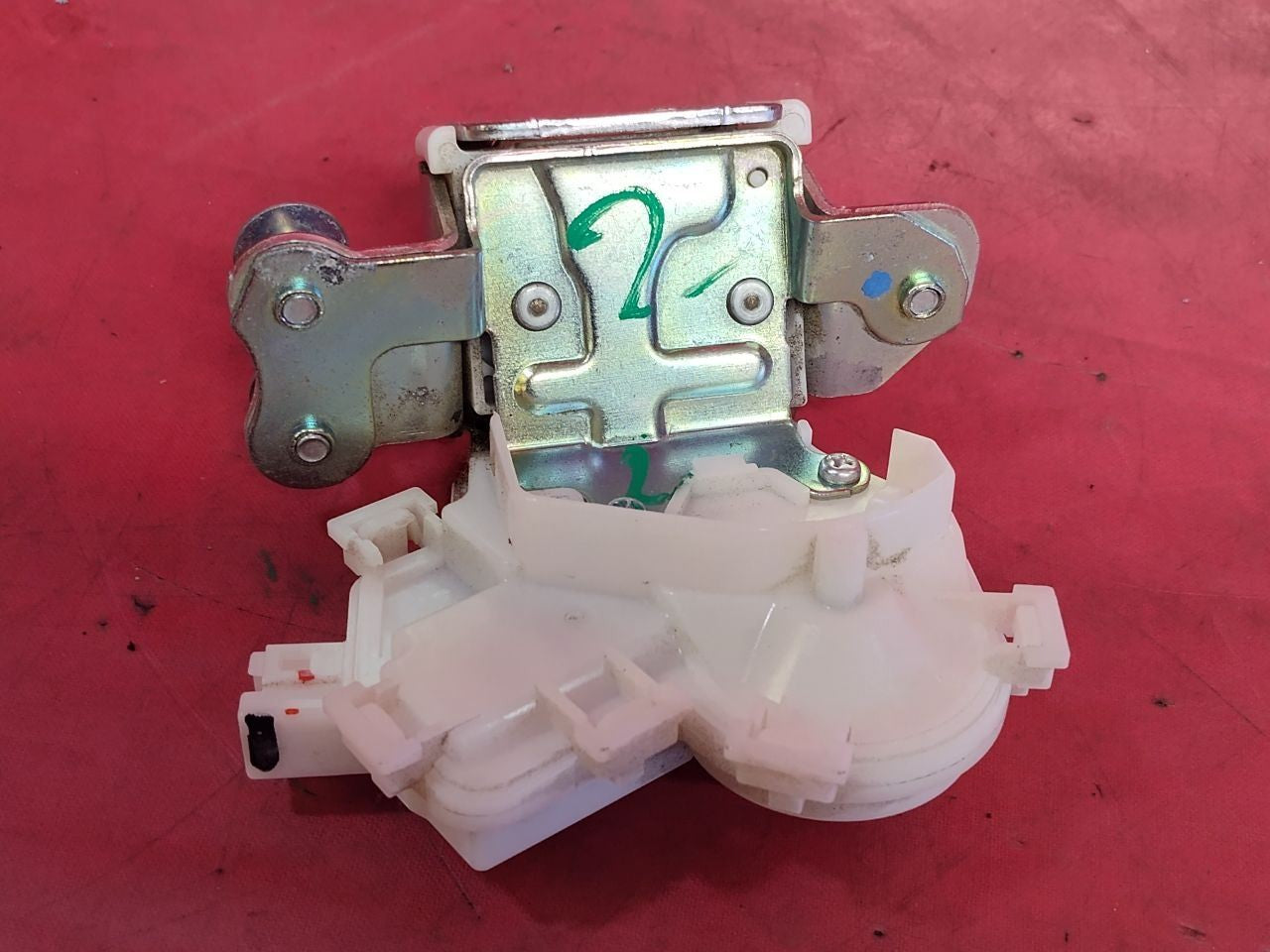 2014-2025 Mitsubishi SUV Hatchback Liftgate Hatch Latch Lock Actuator 5808A119 