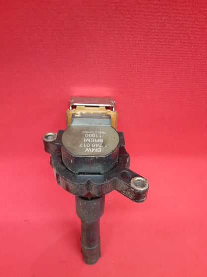 2003-2005 Range Rover HSE Direct Ignition Coil 4.4L LR022494