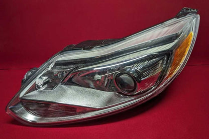 2012-2018 Ford Focus EV Electric RIGHT PASSENGER Headlight Lamp HID Xenon