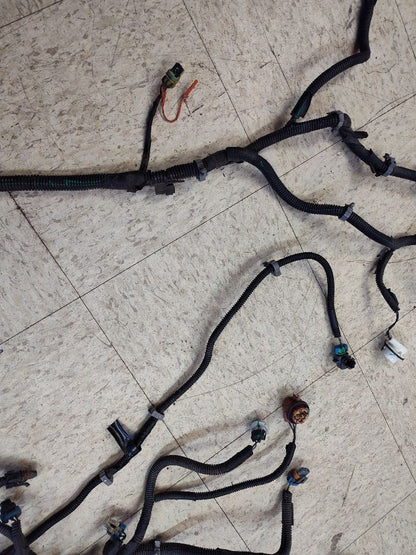 2003-2006 Chevy GMC Cadillac 4WD A/T Headlamp Wiring Harness - *broken sockets*