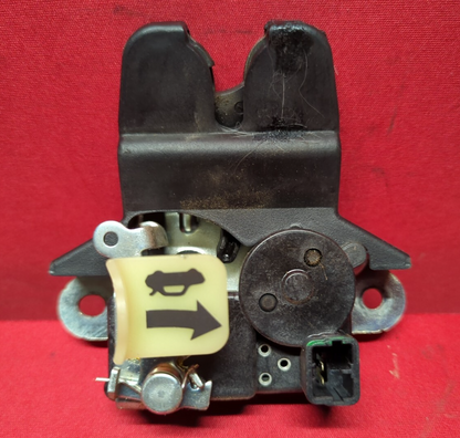 Hyundai 2009 2010 Sonata 2010 - 2016 Genesis Coupe Trunk Latch 81230-0A501