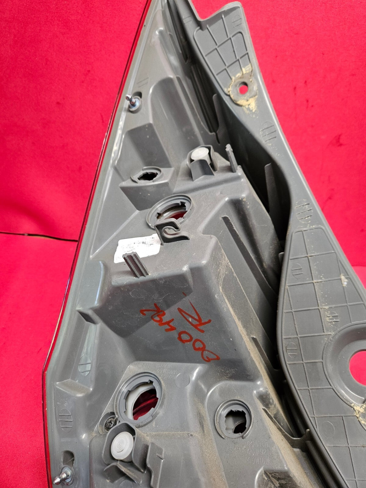 2012 - 2017 Hyundai Accent Hatchback Pass Side / Right Tail Light Lamp