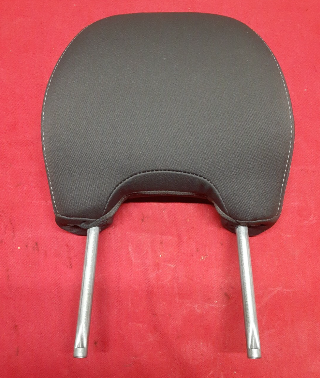 2006 2007 2008 Volvo S40 FRONT RIGHT PASSENGER Headrest Cloth Black Gray Stitch